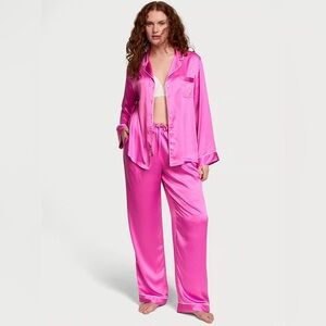 NWT VICTORIA'S SECRET Glazed Satin Long‎ Pajama Set